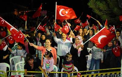 TEPEBAŞI SOKAKLARINDA RAMAZAN BEREKETİ